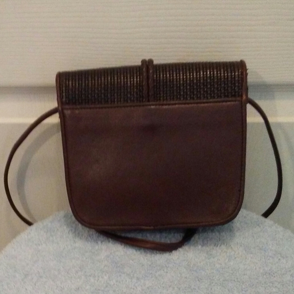 Brighton Leather Bag - Picture 3 of 8